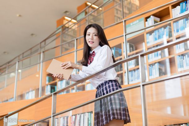 ��ĸ�����衢Ů����3�˹���1��